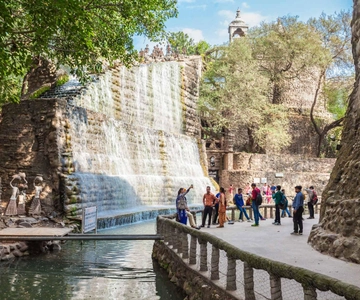 Highlights of the Chandigarh (Guided Half Day City Tour)