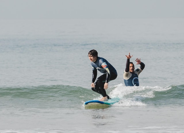 Cascais: Full-Day Surf Experience with 2 Sessions & Transfer