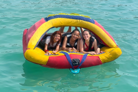 Cartagena: Rosario Islands and Cholon VIP Party Boat Tour