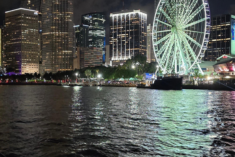 Crociera in yacht privato, Biscayne Bay, Miami Beach. 52Ft