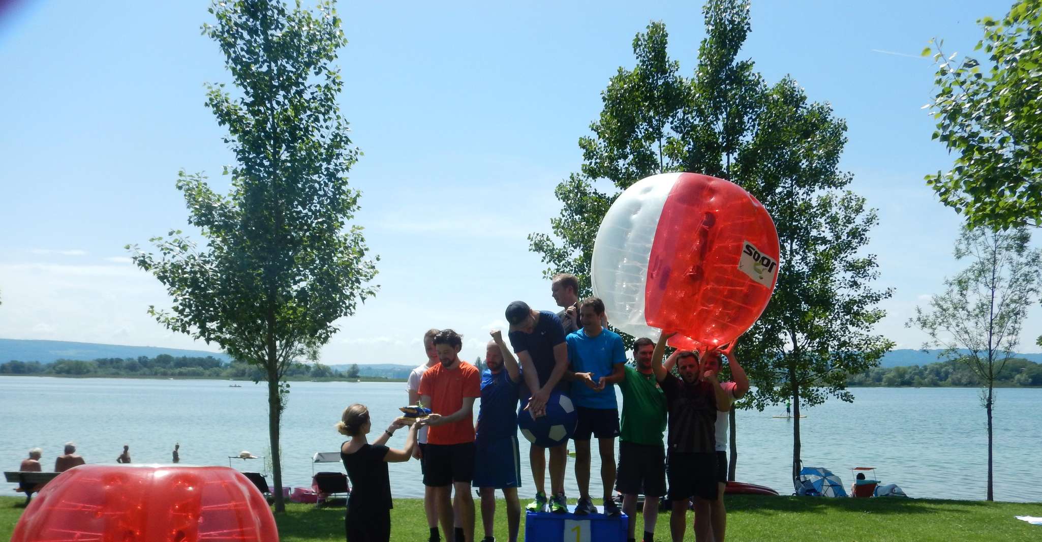 RADOLFZELL, BOBLE SOCCER LOOPHBALL SUL LAGO - Housity