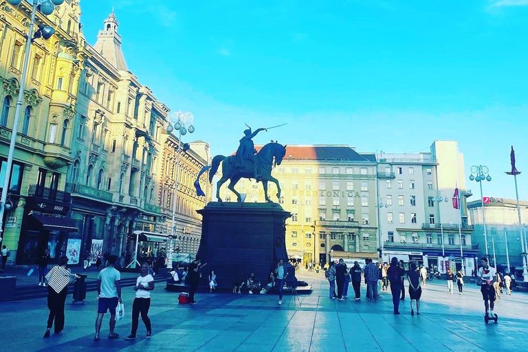 Sautez dans la ville de Zagreb : Visite à pied avec funiculaire