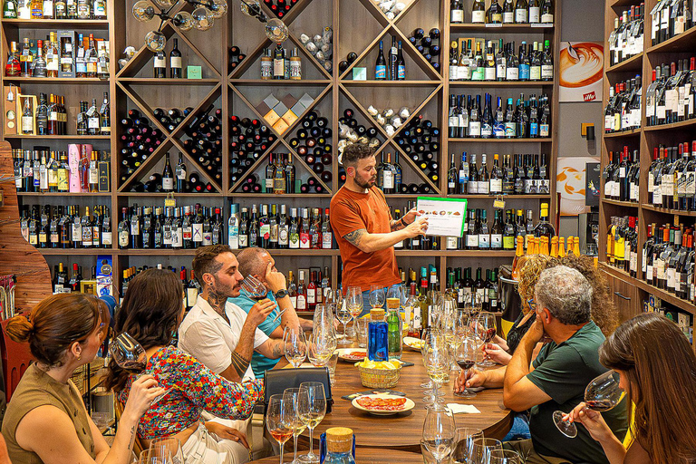 Malaga: Spanish Wine Tasting with 5 Wines and Pairing Tapas