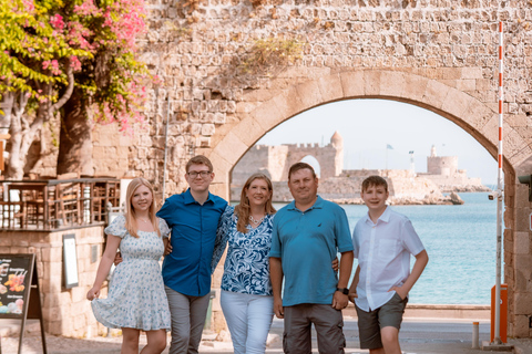 Sesión fotográfica profesional privada de vacaciones en RodasSESIÓN DE FOTOS DE 1 HORA RHODES