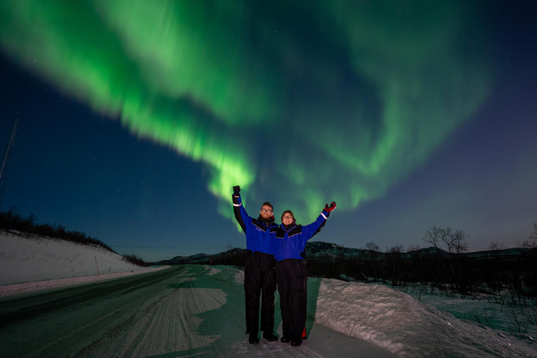 Kiruna: Abisko Northern Lights Tour with photos & transfers