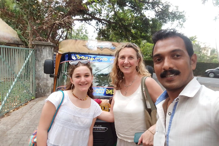 Kochi : Visite touristique en tuk-tuk avec prise en charge depuis le bateau de croisière