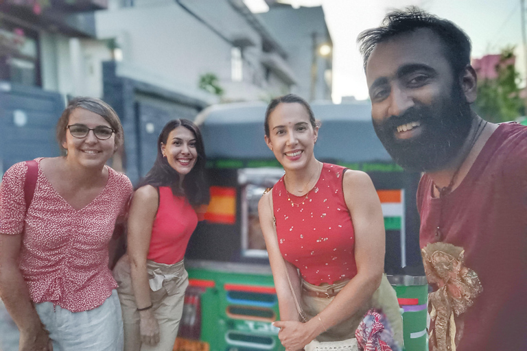 Jaipur: a day in a tuk tuk among palaces, bazaars, and temples Jaipur: a day in a tuk-tuk among palaces, bazaars, and temples