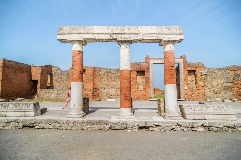 Pompeji: Kleingruppentour mit einem ArchäologenGruppentour auf Englisch