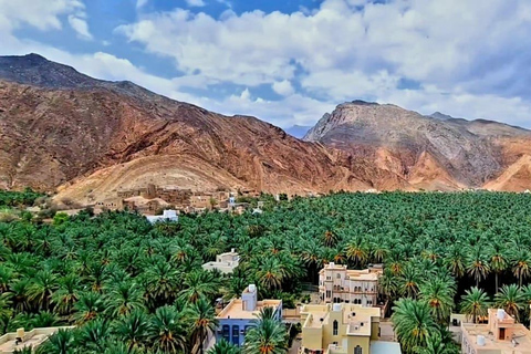 Muscat: Jebel Akhdar and Birkat Al Mouz Guided Day Trip
