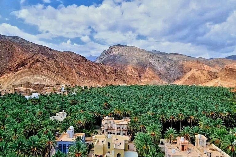 Muscat: Jebel Akhdar and Birkat Al Mouz Guided Day Trip