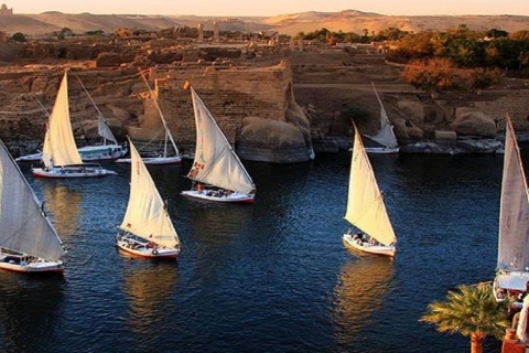Aswan: Felucca ride on The Nile River with Meals