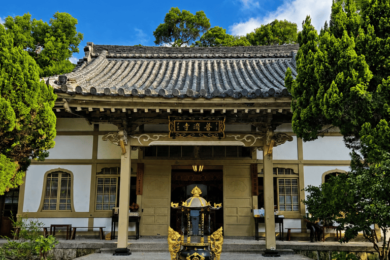 Taipei: Tamsui and Beitou Private Walking Tour