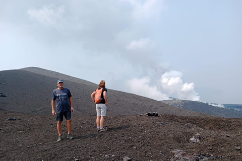 De Jacarta: Viagem de 1 dia ao vulcão Krakatoa com mergulho com snorkel