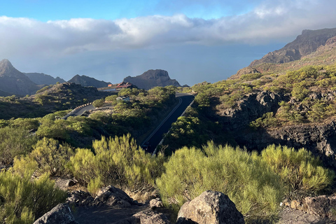 Tenerife: Masca, Los Gigantes & Natural Pools + Picnic Tour with Pick-up and Drop-off at your Hotel (South)