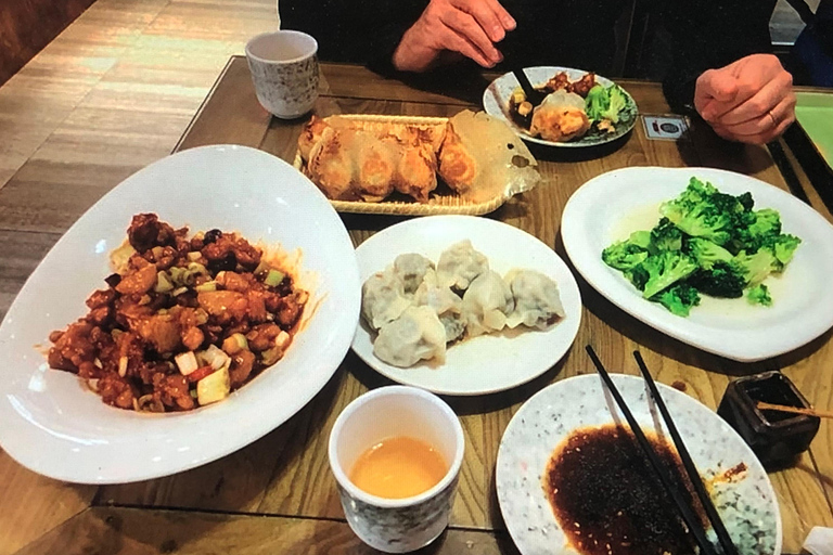Shanghai Circus World Acrobatics Tickets & Optional Dim Sum VIP Ticket with Dim Sum