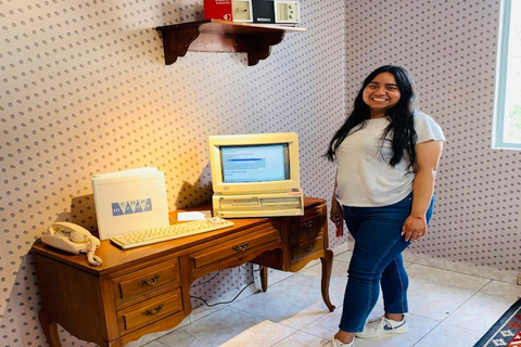 Bogotá: Betty la Fea Tour with Original House Entry