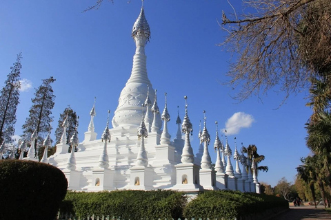 Kunming: Yunnan Ethnic Village & Western Hills Private Tour Private Tour with Pickup/Dropoff