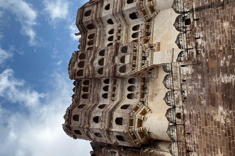 private Jodhpur Stadtrundfahrt mit Fahrer und ReiseführerMehrangarh Fort und Blue City Historic Tour mit lokalem Guide