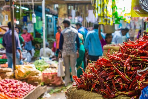 Z Delhi/Agra/Jaipur: Prywatna wycieczka Shopping &amp; Street Food TourZ Agry: Prywatna wycieczka na zakupy i uliczne jedzenie