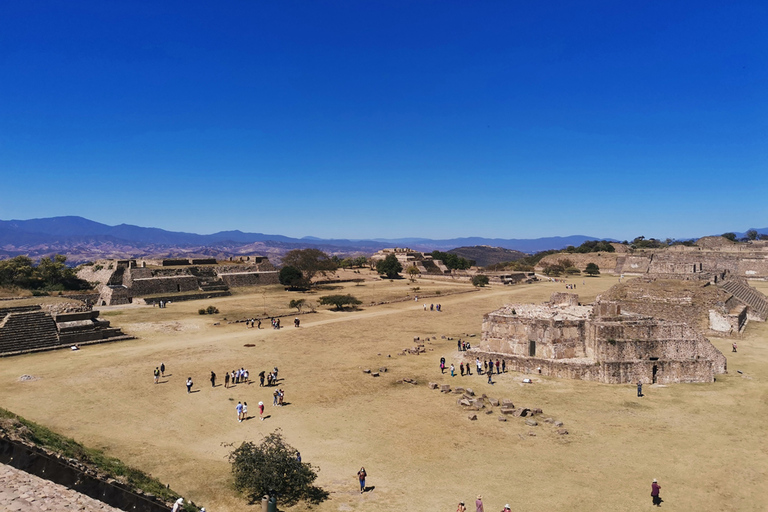 Rondleiding van een hele dag op de Monte Alban-routeTickets en eten inbegrepen