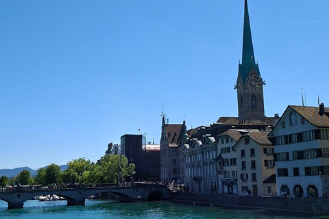Zurich: Old Town Highlights Walking Tour with a Local Guide Zurich: Old Town Guided Walking Tour with Local Guide - 2h