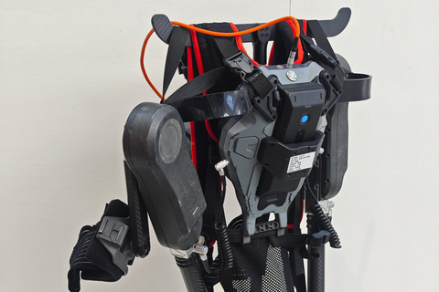 Shanghai Tech Tour: Driverless Taxi, Drone Delivery & Robots