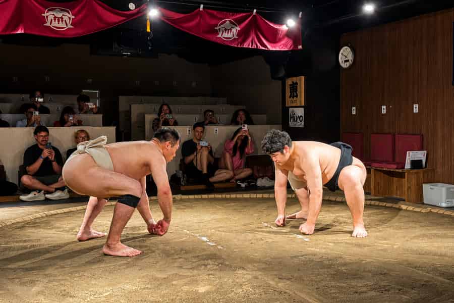 Tokio Shibuya: Sumo-Show mit Herausforderung & Foto. Foto: GetYourGuide Tokio Shibuya: Sumo-Show mit Herausforderung & Foto. Foto: GetYourGuide