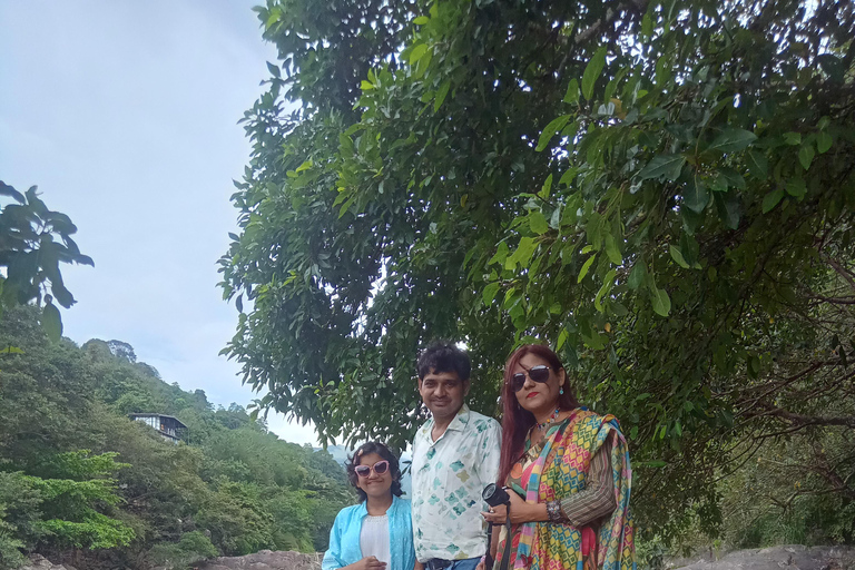 The Best Kandy Tuk-Tuk city Tour with a Professional Guide