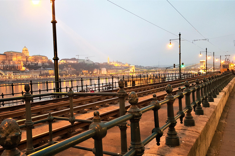 Vienna: tour guidato di un giorno per piccoli gruppi a Bratislava e Budapest