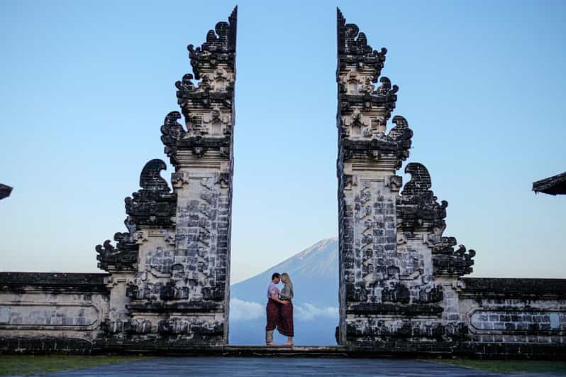 Bali gate of heaven with photography | GetYourGuide