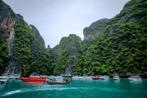 Phi Phi Un día en lancha rápida a Maya Bay con snorkel