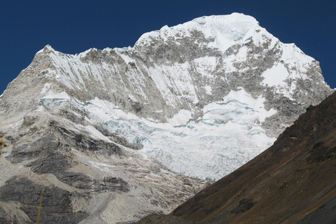 Huaraz: 8-Day Alpamayo Hiking Expedition