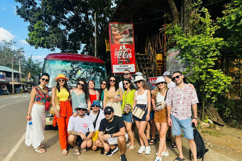 Colombo: City Tour with Tuk Tuk Ride and Guide