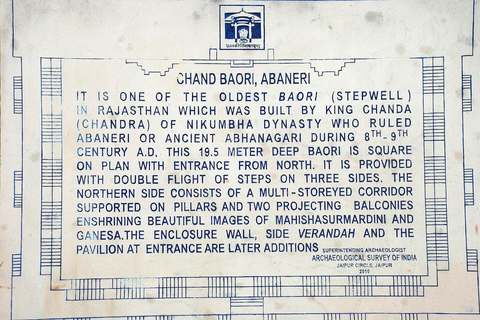 From Jaipur: Bhangarh Fort & Abhaneri Step Well Day Trip