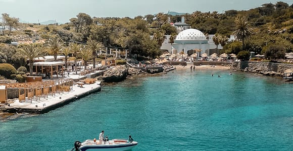 Rhodes: No License Boat Rental to Anthony Quinn & Kallithea