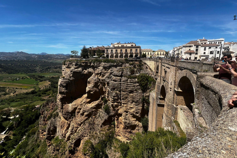 ab Marbella: Tour privado Ronda y Setenil de las Bodegas