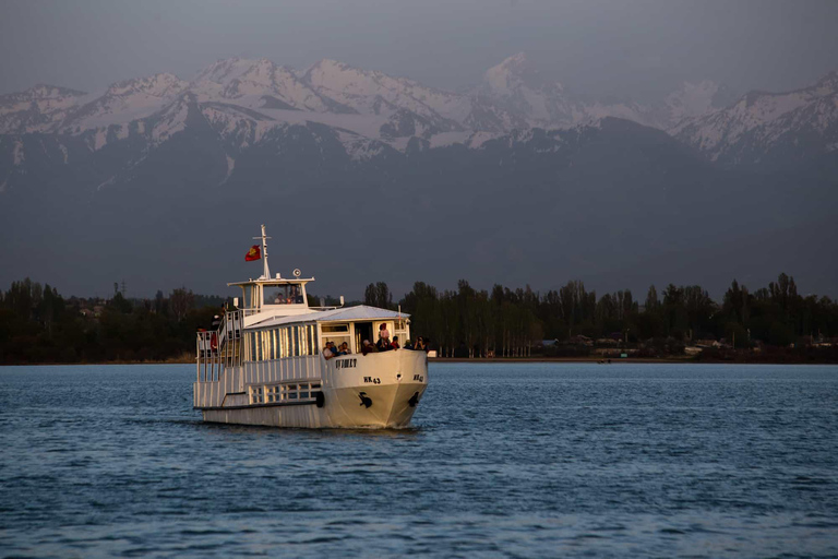 Issyk Kul Lake and Altyn Arashan in 4 days all inclusive privet