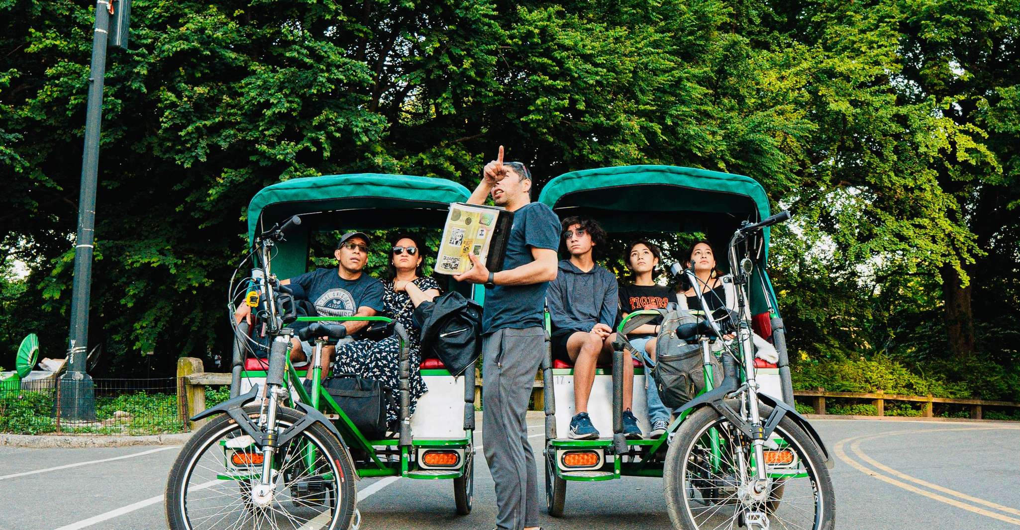 NYC: Central Park Celebrity Homes & Film Spots Pedicab Tour