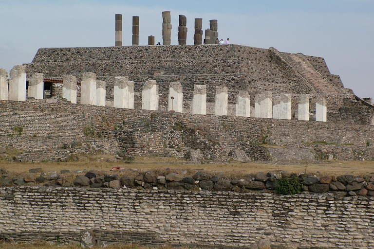 From CDMX: tour to Tula and Teotihuacan.