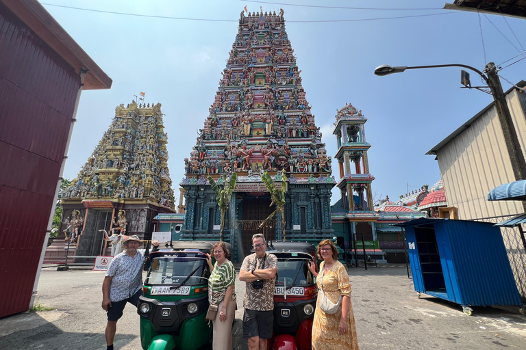 Colombo TukTuk City tour with friendly guide