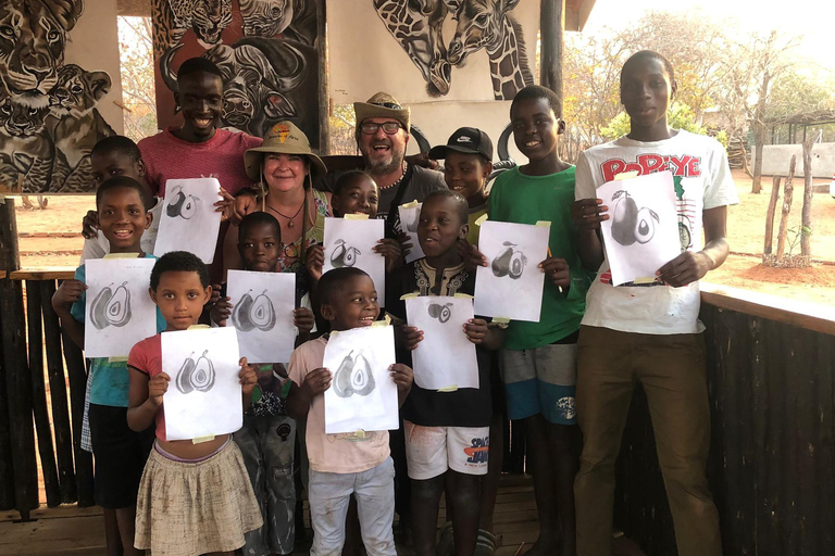 Monde: Village Tour with Art Workshop and Refreshments