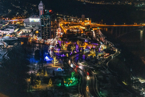 尼亚加拉冬季灯光节之旅，多伦多出发尼亚加拉冬季灯光节之旅（多伦多出发）