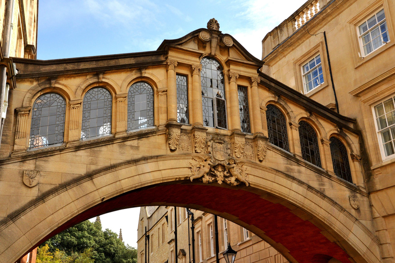 Au départ de Londres : Visite des universités d&#039;Oxford et de CambridgeVisite incluant l&#039;entrée au Christ Church College