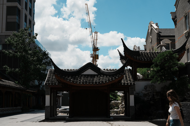 Old Shanghai: Yu Garden, Mosque and City Wall Walking Tour