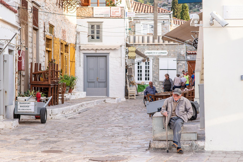 جزيرة هيدرا: رحلة بالحافلة ليوم كامل من أثينا مع السباحة