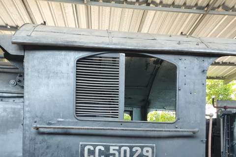 Depuis Yogyakarta : Musée des chemins de fer indonésiens et promenade en train