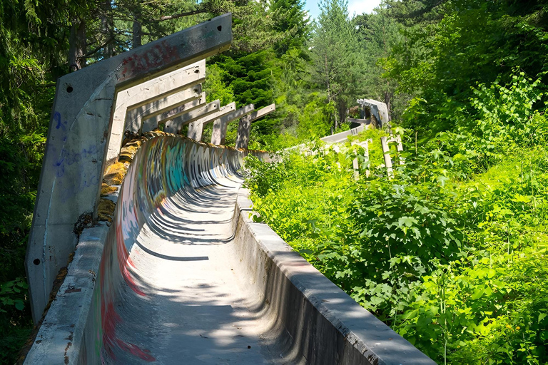 Sarajevo: Tito's Bunker and Tunnel of Hope Full-day Tour