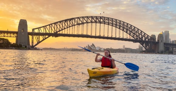 Sydney: Morning Small-Group Kayak - Opera House & Bridge