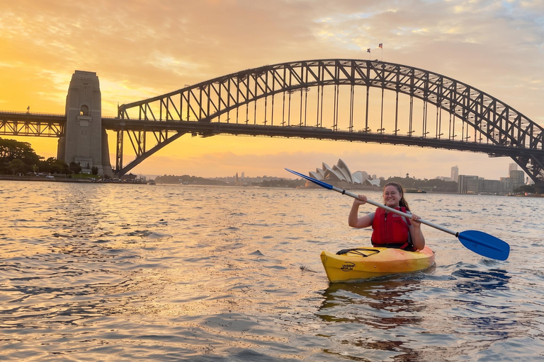 Sydney: Morning Small-Group Kayak - Opera House & Bridge