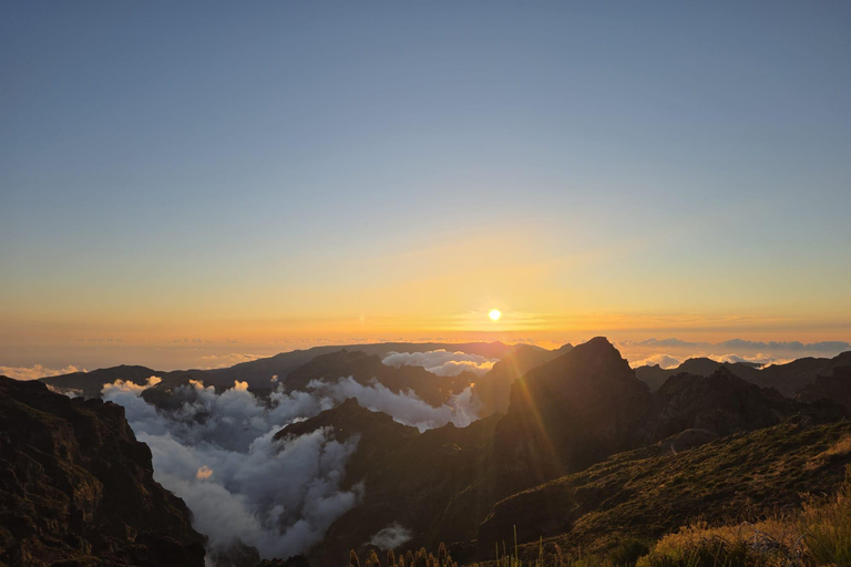 Madeira: Sunset at Pico Arieiro and the Stairway to Heaven Madeira: Sunset at Pico Arieiro and Escadaria do Céu